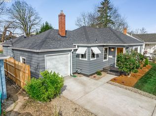 9273 SE Alder St, Portland, OR 97216