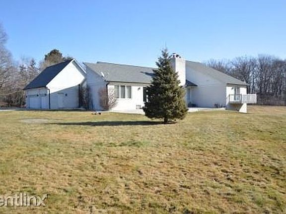 Back and 3 car garage