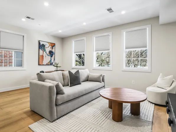 (undisclosed Address), Washington, DC 20008