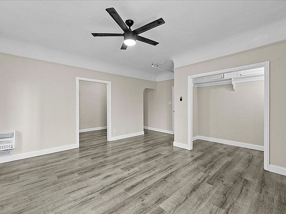2nd image of 118 N Westmoreland Ave APT 207