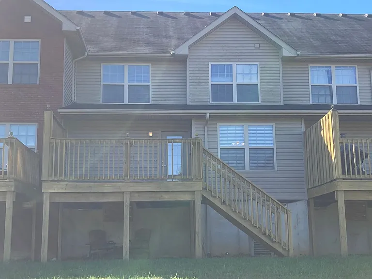 141 Twin Lakes Dr — Photo 5