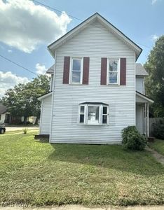 424 E Porter St, Malvern, OH, 44644