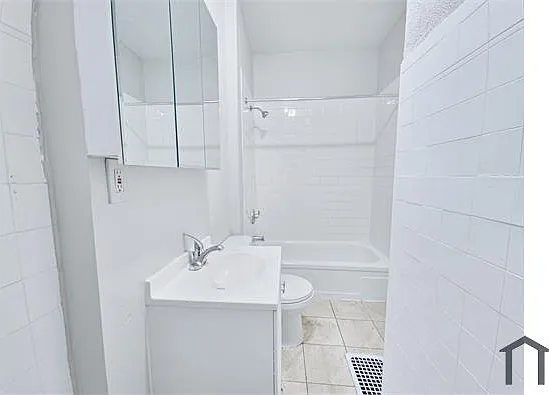 4321 Storer Ave — Photo 12