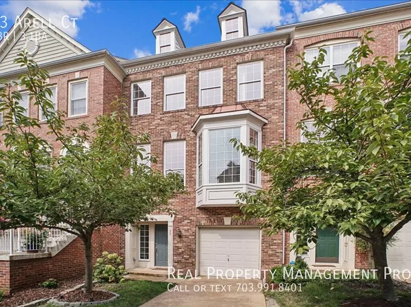 33 Arell Ct, Alexandria, VA 22304
