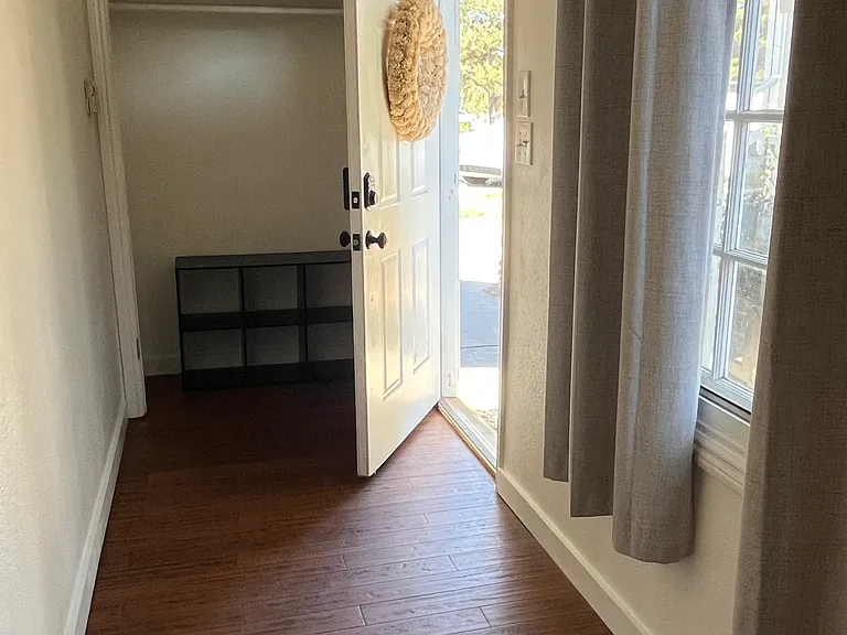 4741 Valley Center Ave — Photo 2
