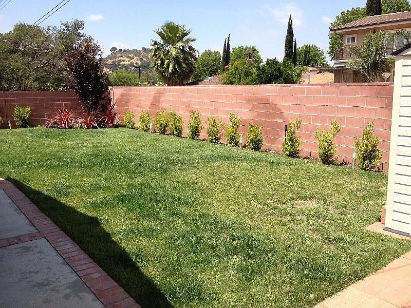 2nd image of 9831 Tujunga Canyon Pl