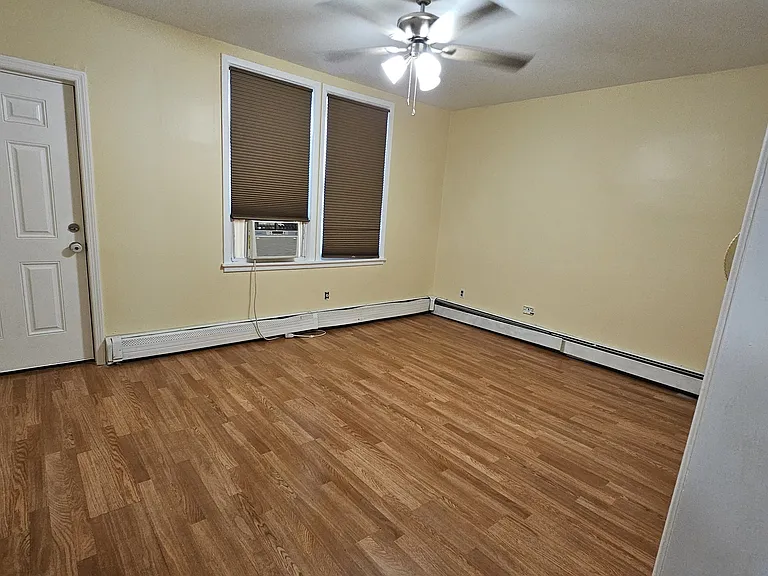 38 Humphrey Ave #1 — Photo 12