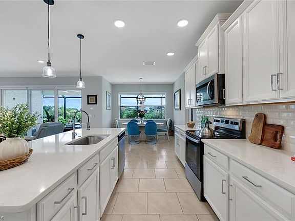 5th image of 18725 Lake Hammock DR
