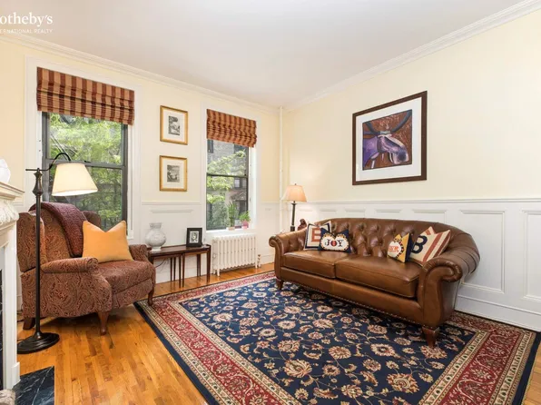 330 East 94th Street image 1 of 10