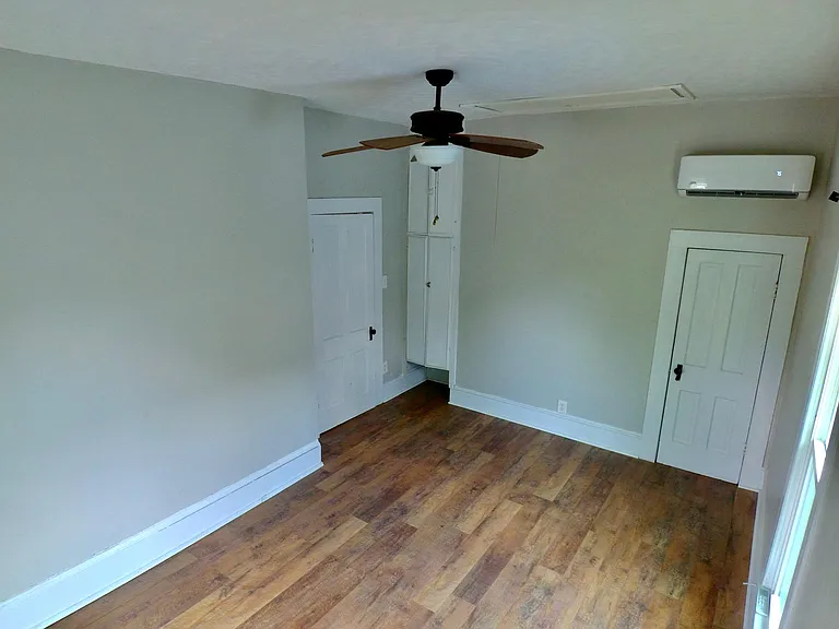 510 N Cherry St — Photo 24
