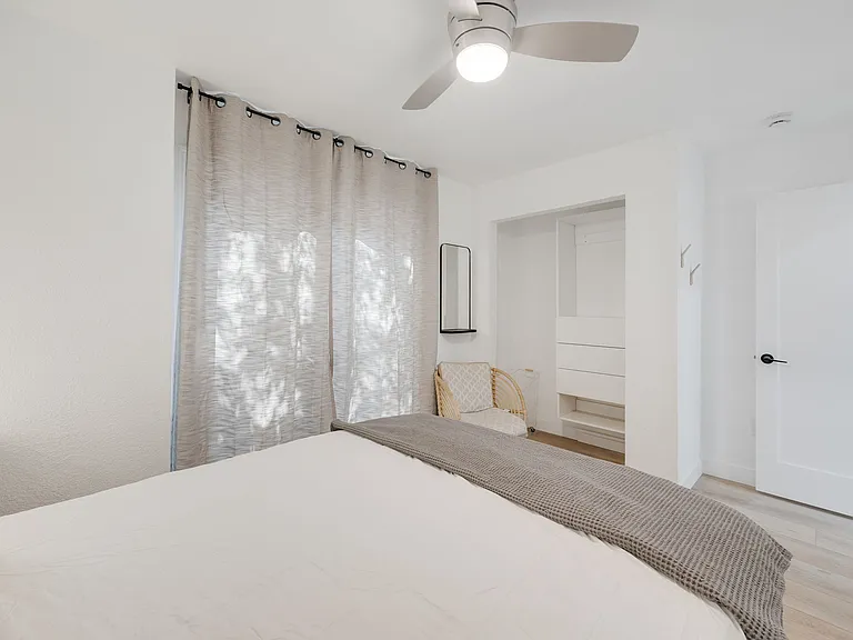 217 Rugosa Dr — Photo 16