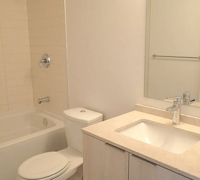 11 Wellesley St W #716 — Photo 8