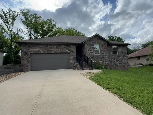 5849 S Geranium Ln Photo 1