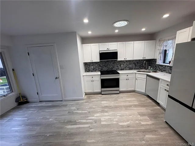 20 Strathmore Gate Dr