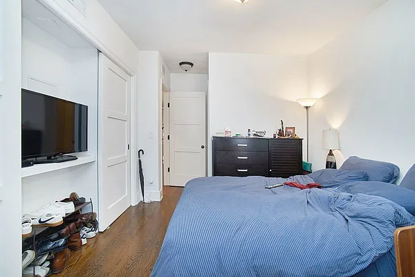 Rented by Living New York | media 17