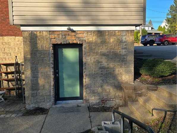 964 Perry Hwy, Pittsburgh, PA 15237