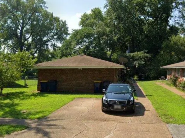 11220 Liana Ln #11220, Saint Ann, MO 63074