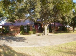 10827 E Goldenrod Dr, Gardendale, TX 79758