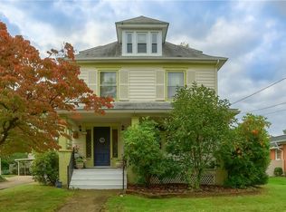 208 E Edgewood Ave, New Castle, PA