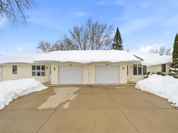 W7704 Railroad St, Shiocton, WI 54170