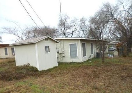 5th image of 2322 Glen Ivy Dr
