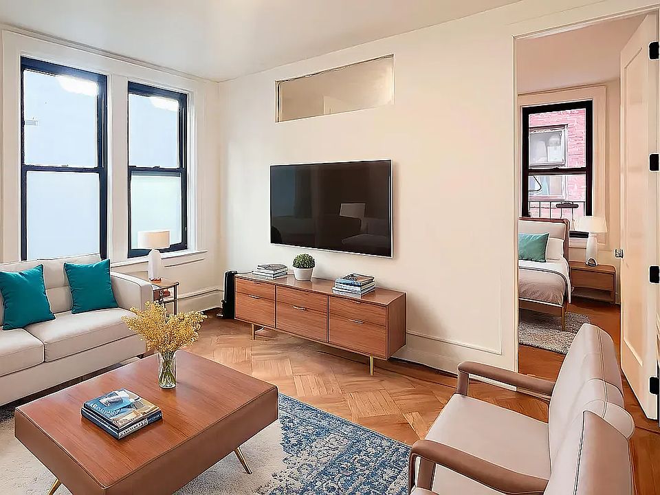1st image of 817 8th Ave #2