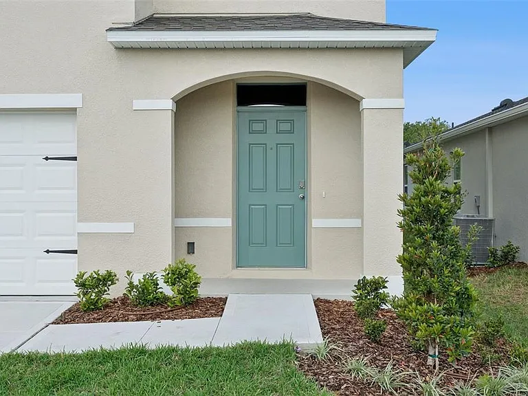 2113 Walnut Creek Dr — Photo 4