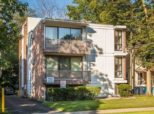 910 Packard St #B, Ann Arbor, MI 48104