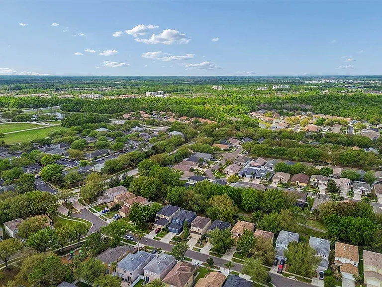 2401 Silvermoss Dr — Photo 46