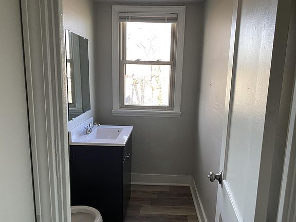 2nd image of 5241 Washington St