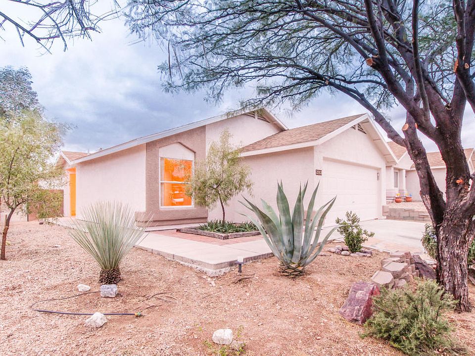 1st image of 3203 W Via Campana De Cobre