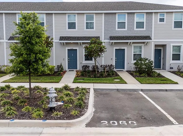 2060 Viewfinder St — Photo 2