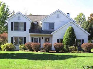 13 Rockefeller Blvd, Rensselaer, NY 12144