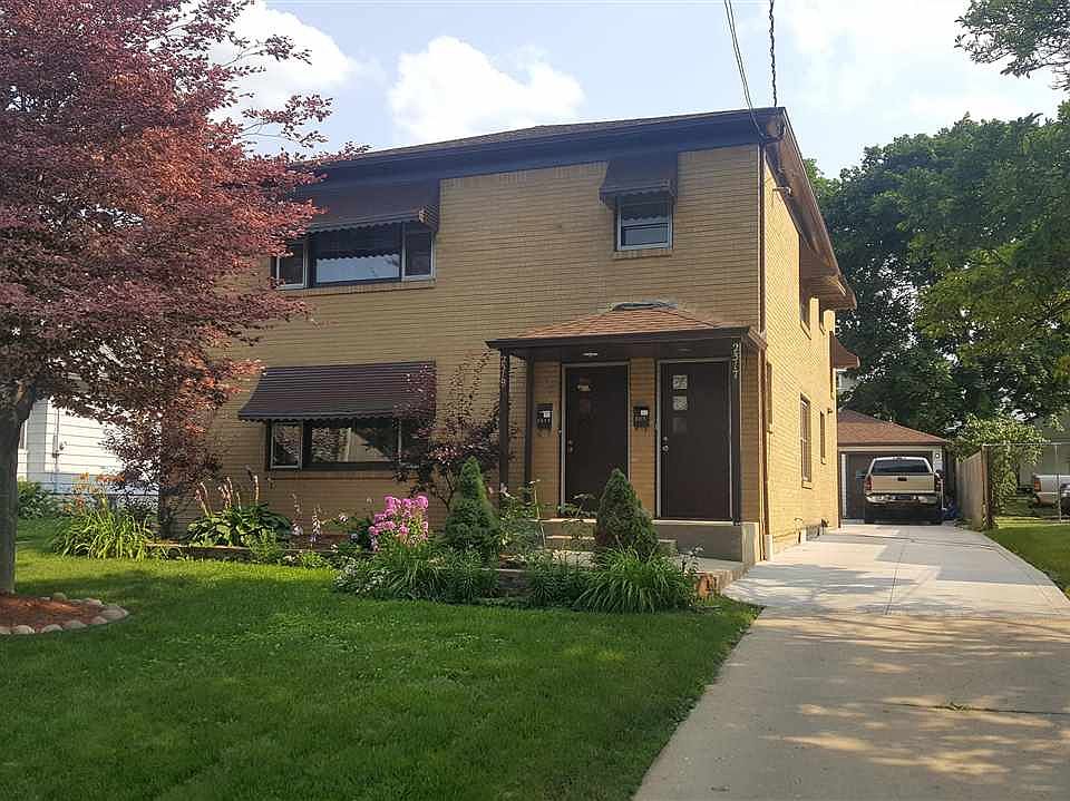 1st image of 2317-19 9th Ave