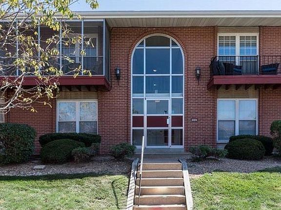 4th image of 10341 Forest Brook Ln APT D