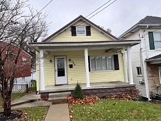 1st image of 152 E Askren St