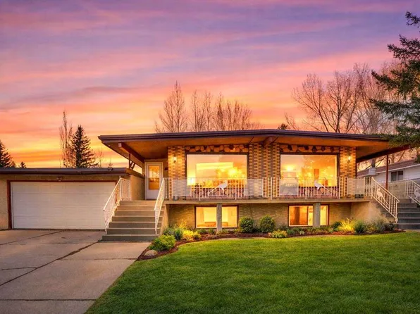 5224 S 32nd Ave NW #5222, Calgary, AB T3B 0J6