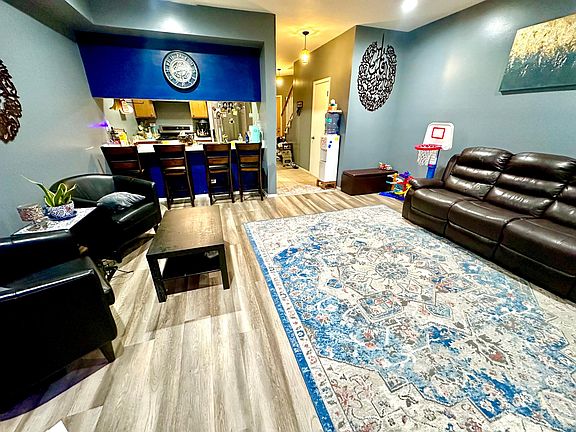 4th image of 49 N Golfview Ct #49N