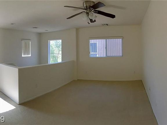 5th image of 8076 Dutch Villas St