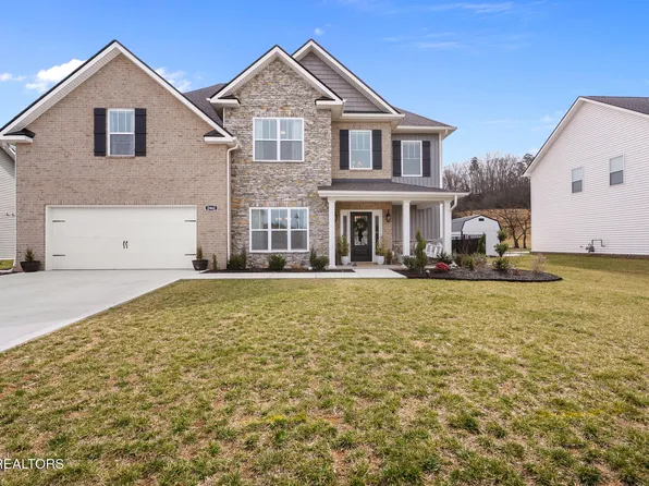 2462 Tributary Dr, Sevierville, TN 37876