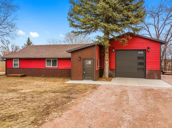 3138 Pioneer Dr, Rapid City, SD 57703