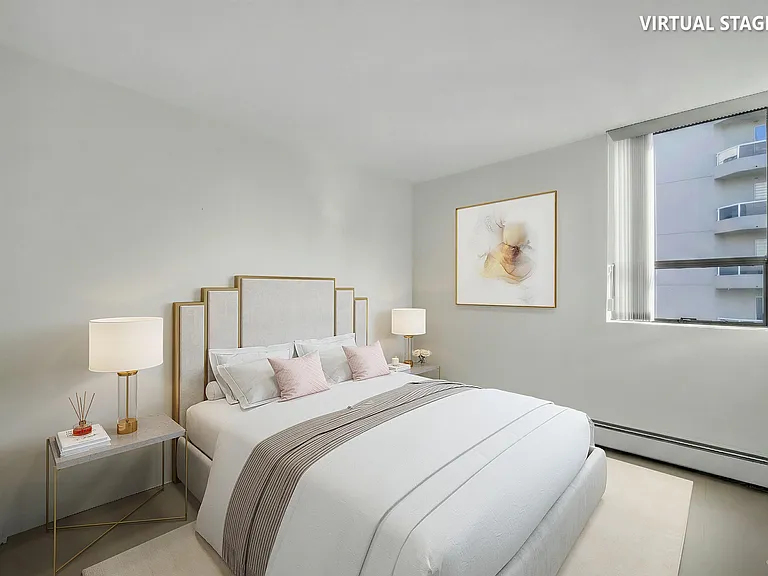 1737 Duchess Ave #502 — Photo 2