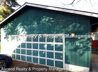 11345 SW 49th Ave, Portland, OR 97219