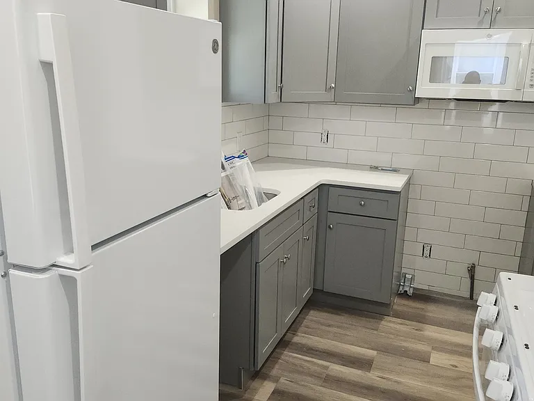 1230 Wagner Ave #2 — Photo 7