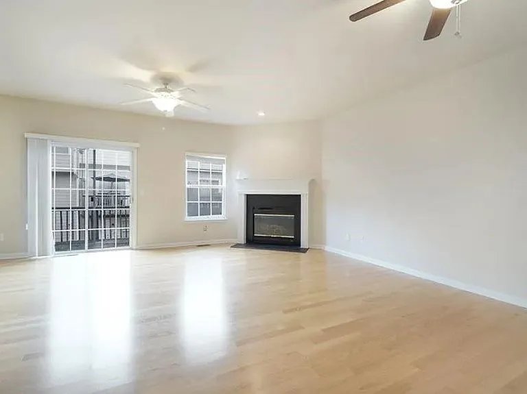 2251 Landing Ridge Dr — Photo 7