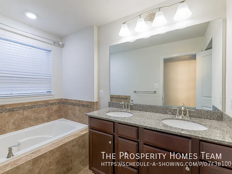 2744 Fredericksburg Rd — Photo 11
