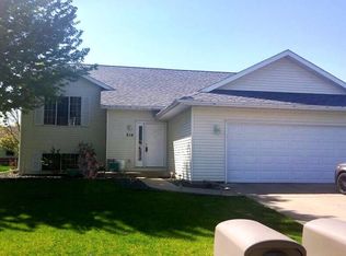 214 Peterson St, Holmen, WI 54636