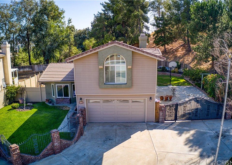 1st image of 27634 Blackfoot Ct