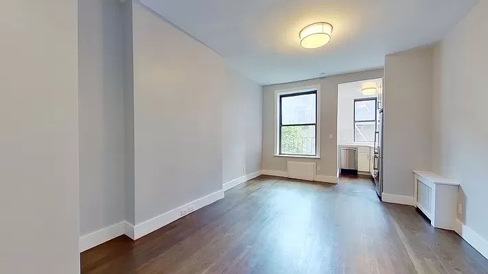 1st image of 510 E 88th St APT 3C