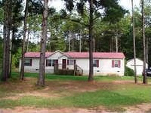 394 Quail Dr, Greenville, GA 30222